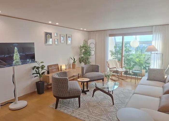 아파트 140m2 서울중심위치 동대문ddp 낙산 명동 경복궁 대형가족숙소 신규특가 *